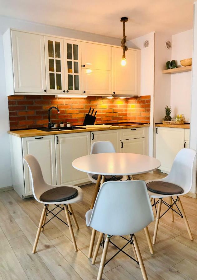 Pineapple Apartment Kolobrzeg Luaran gambar